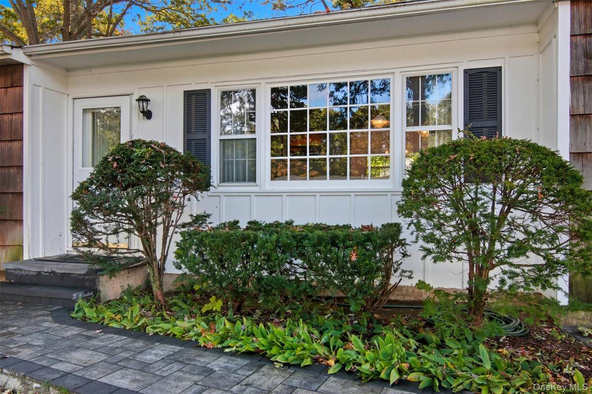 #1 photo, 298 Tyler Avenue, サフォーク郡 Miller Place , NY 11764