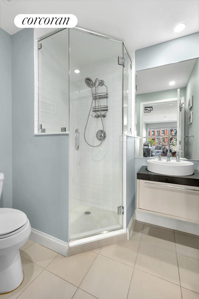 #9 photo, 2255 Adam Clayton Powell Jr Boulevard, マンハッタン Central Harlem , NY 10027