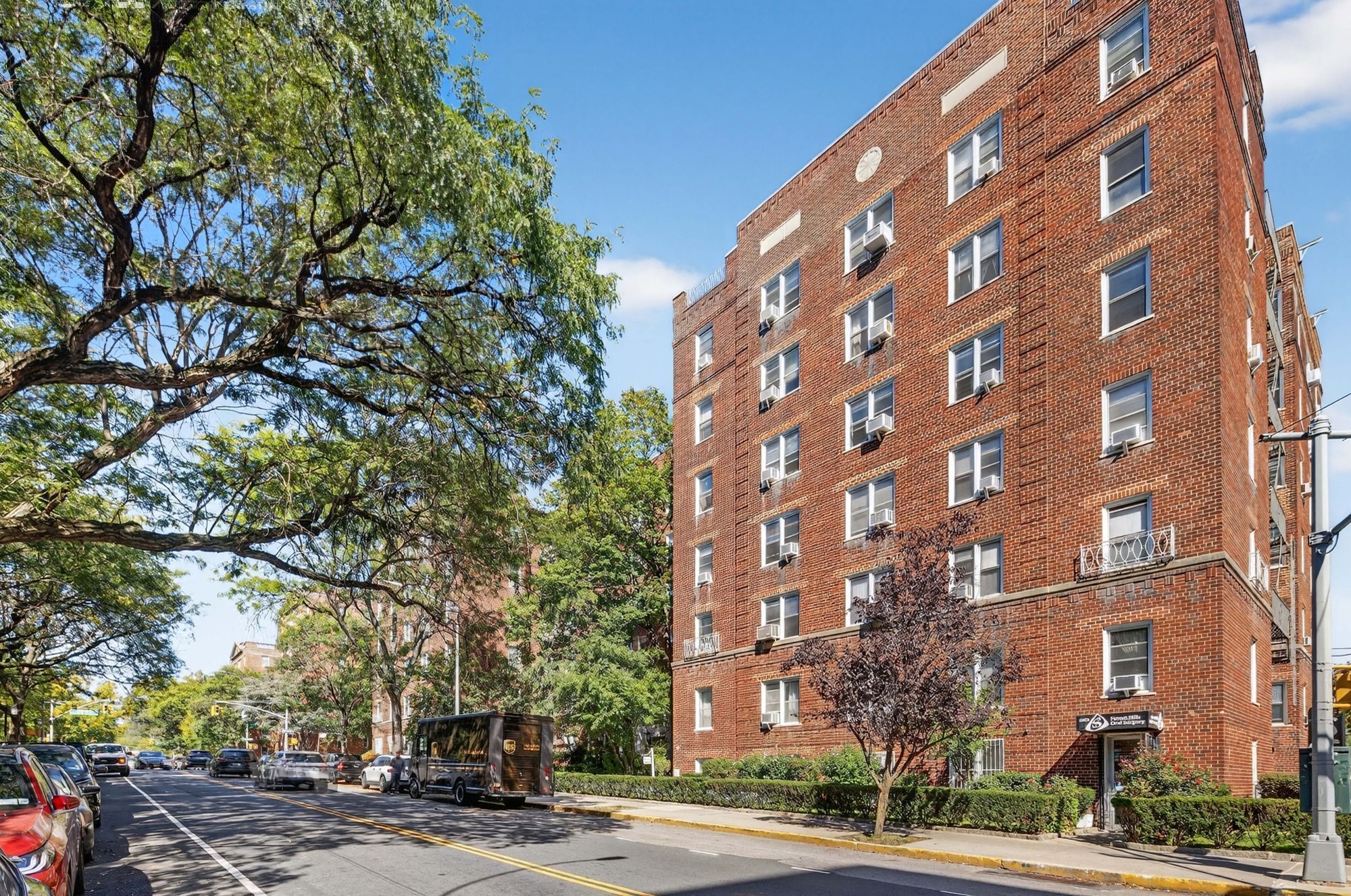 #13 photo, 68-63 108th Street, クイーンズ区 Forest Hills , NY 11375