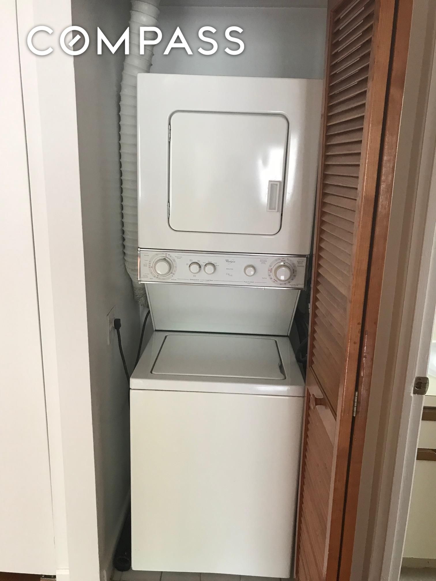 #7 photo, Woodside, Woodside , NY 11377