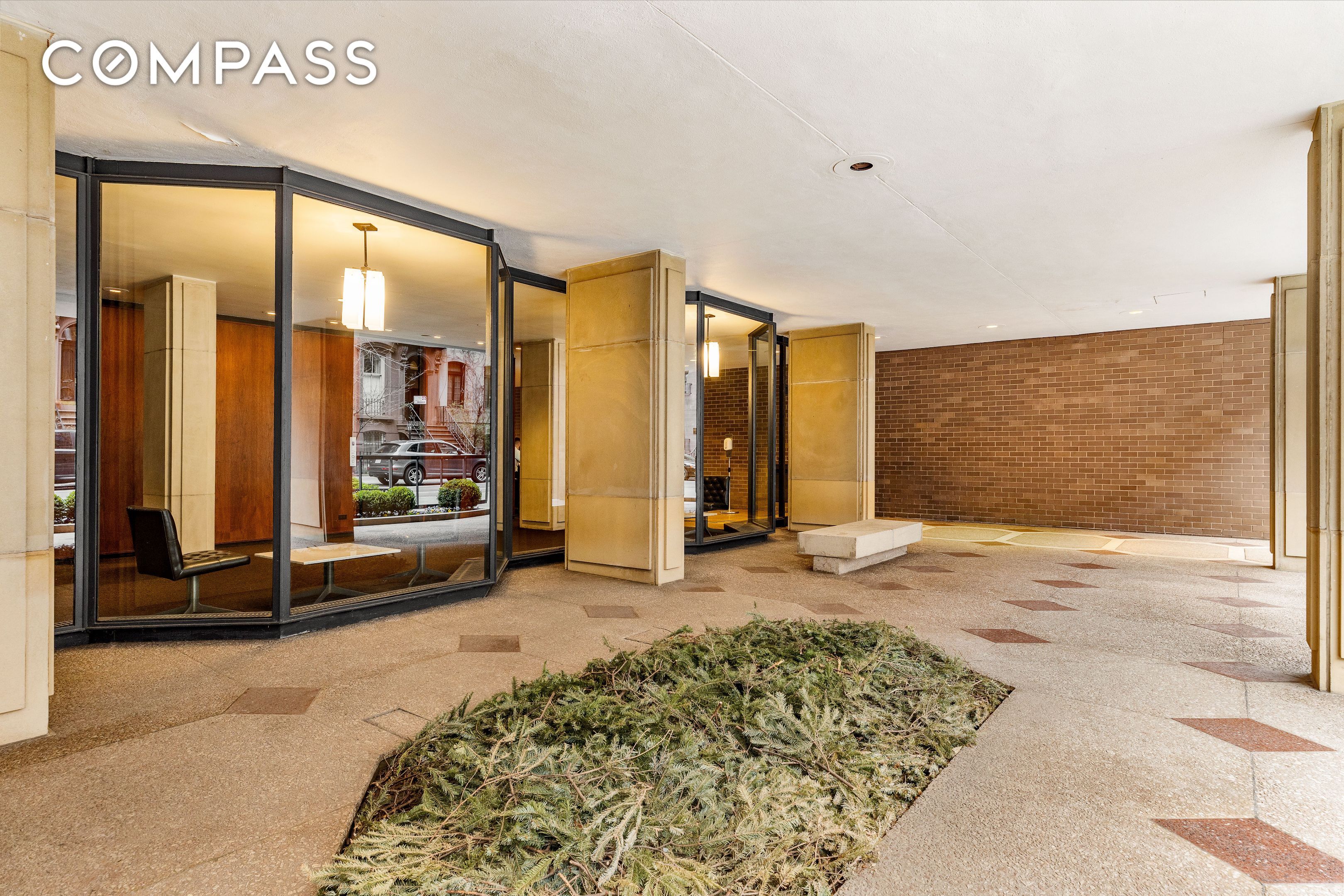 #15 photo, 37 W 12th Street, Greenwich Village , NY 10011