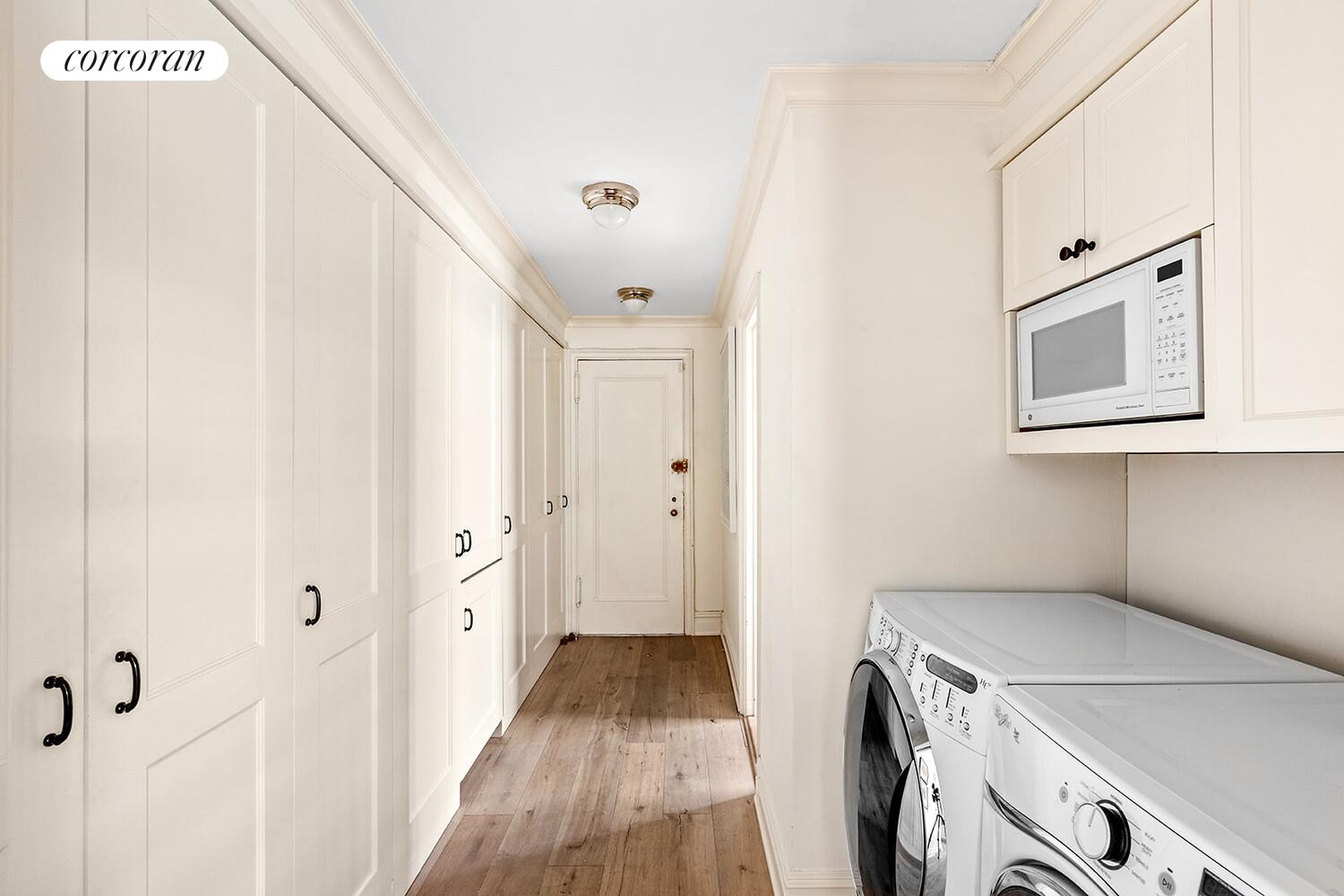 #15 photo, 300 CENTRAL Park W, マンハッタン Upper West Side , NY 10024