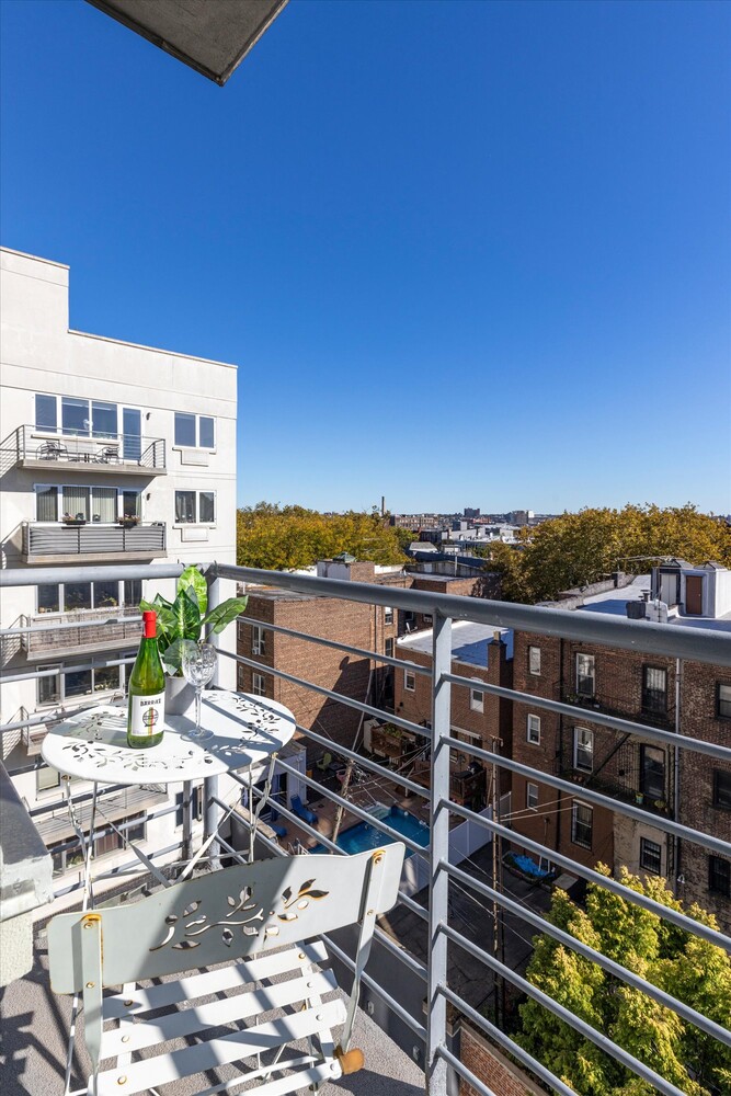 #3 photo, 100 MASPETH Avenue, East Williamsburg , NY 11211