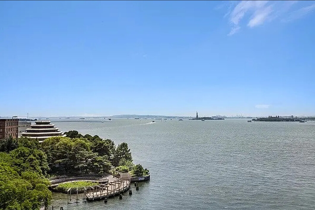 #11 photo, 21 S END Avenue, マンハッタン Battery Park City , NY 10280