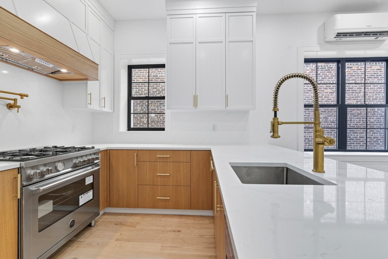 #9 photo, 1109 HANCOCK Street, Bushwick , NY 11221