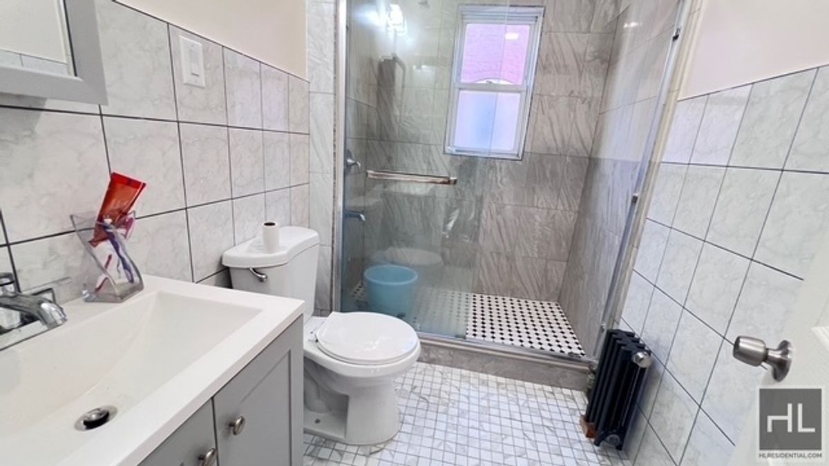 #8 photo, 101-53 114th Street, クイーンズ区 Jamaica , NY 11419