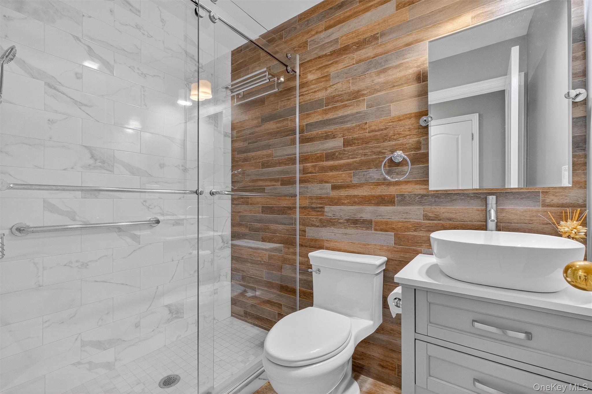 #18 photo, 16 Nottingham Way, Mahopac , NY 10541