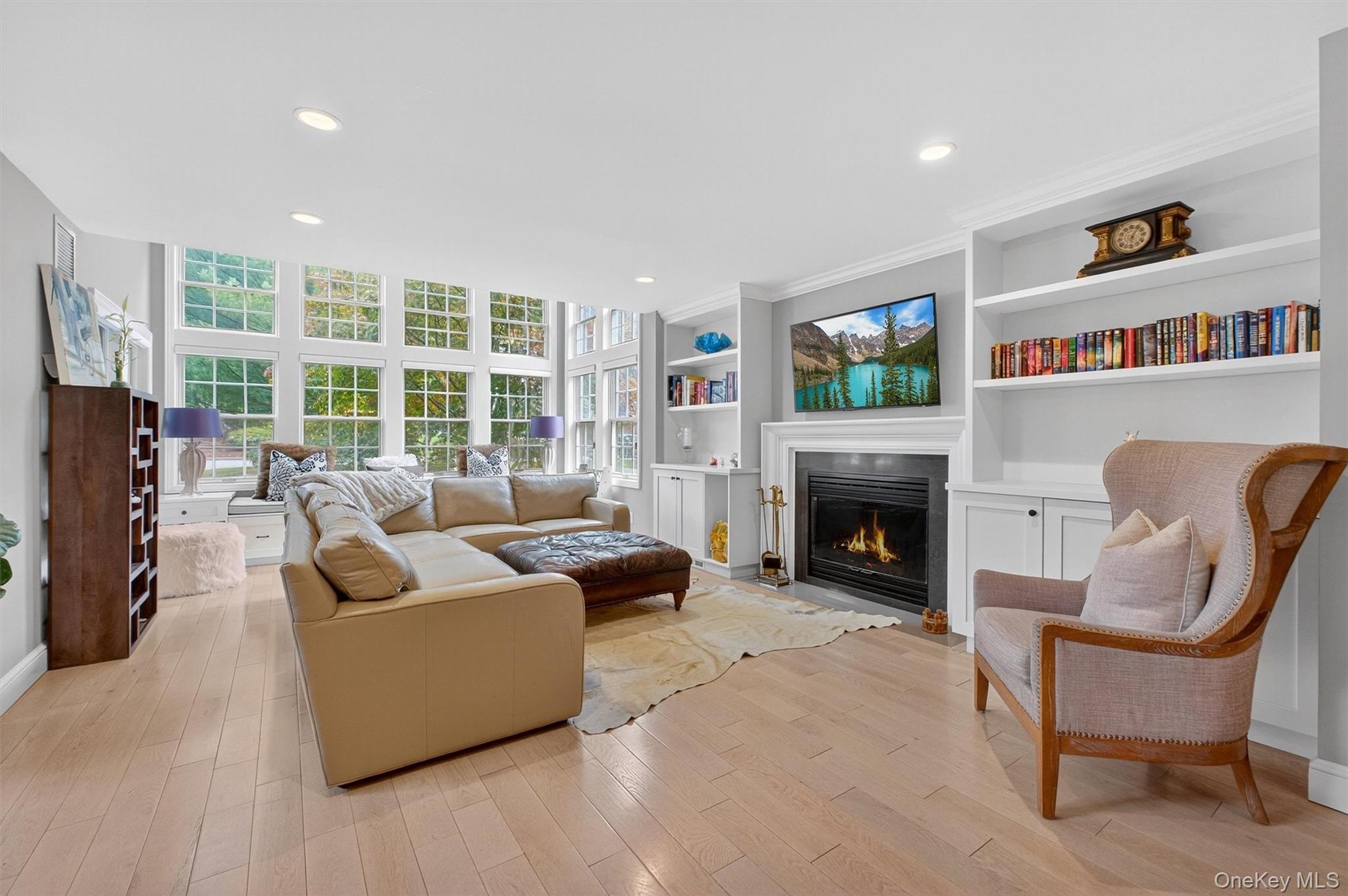 #2 photo, 16 Nottingham Way, Mahopac , NY 10541