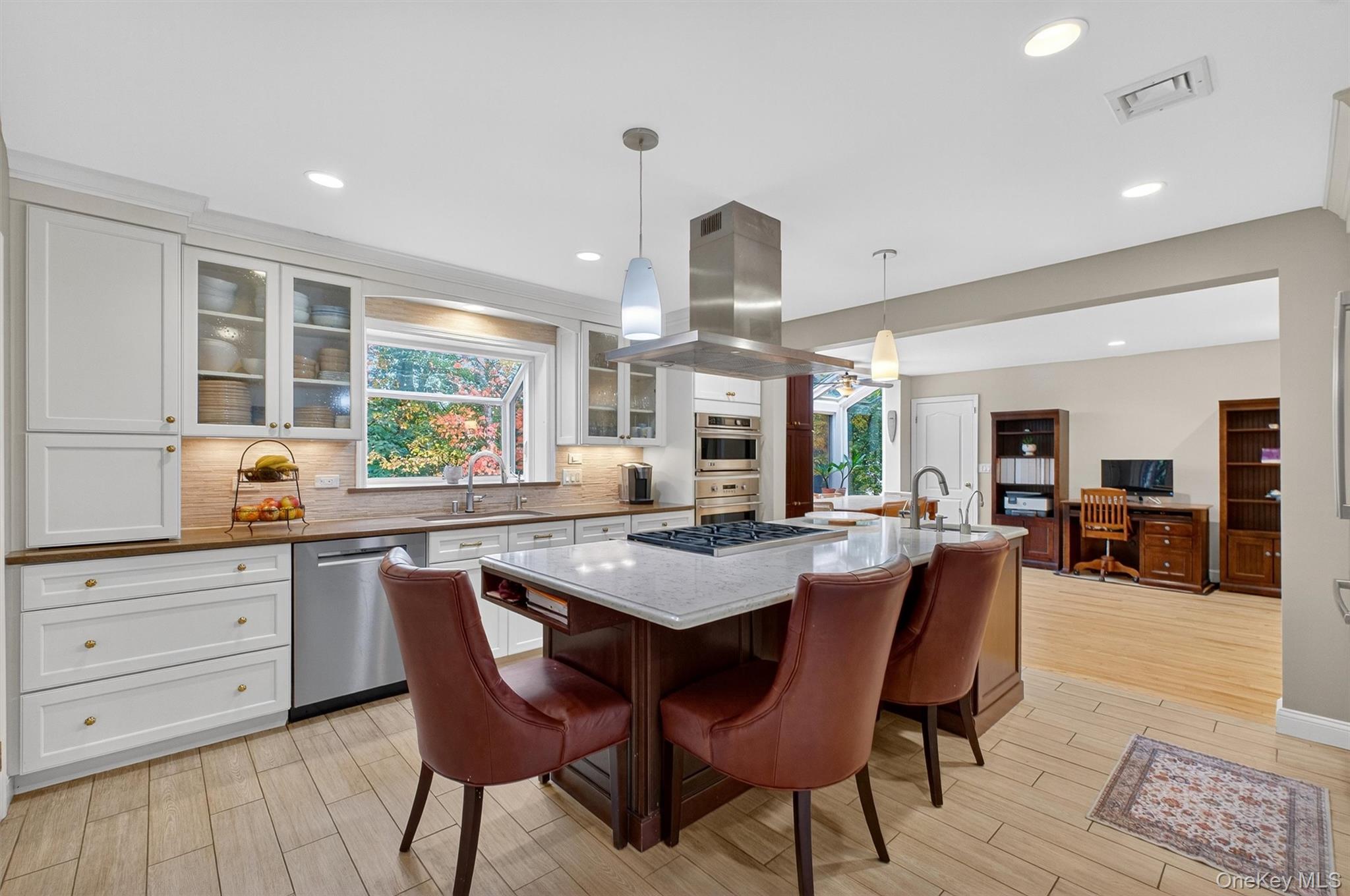 #9 photo, 16 Nottingham Way, Mahopac , NY 10541