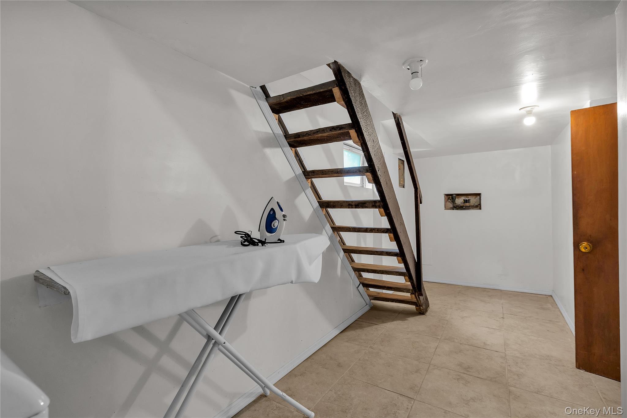 #12 photo, 266 Biltmore Avenue, ナッソー郡 Elmont , NY 11003