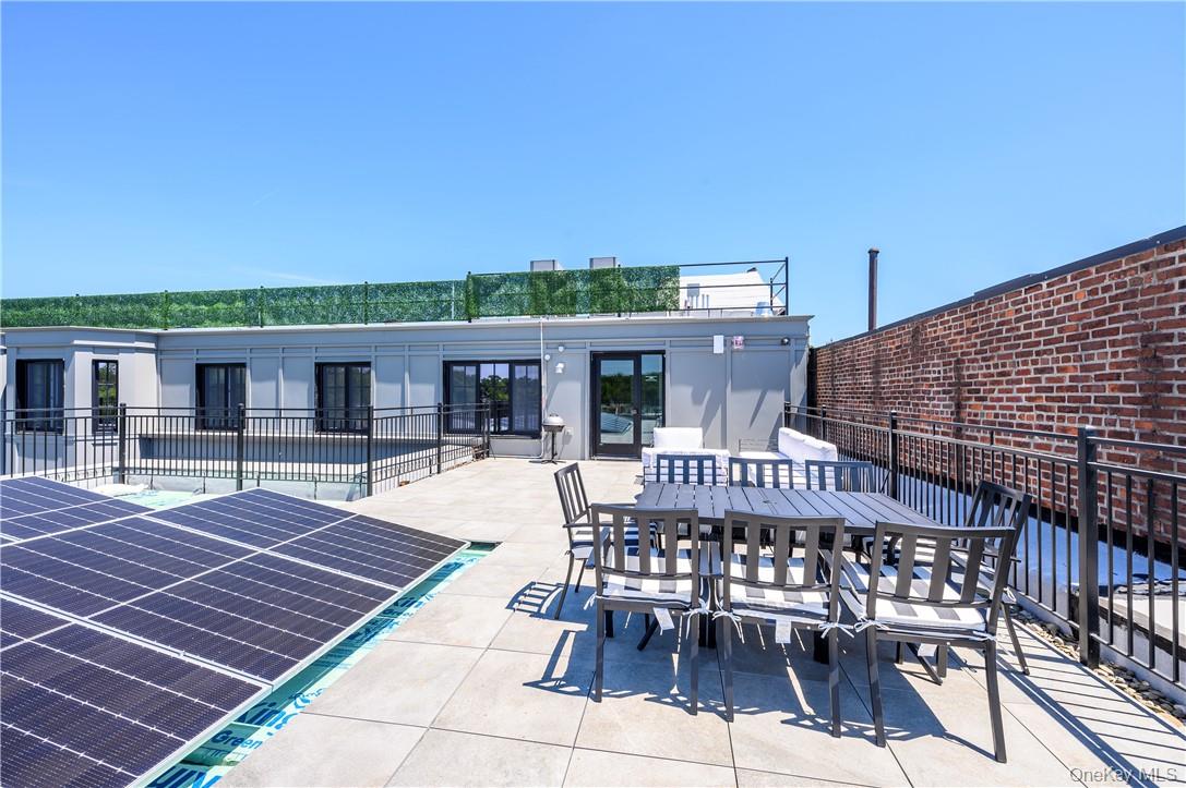 #10 photo, 139 Fifth Avenue, Pelham , NY 10803