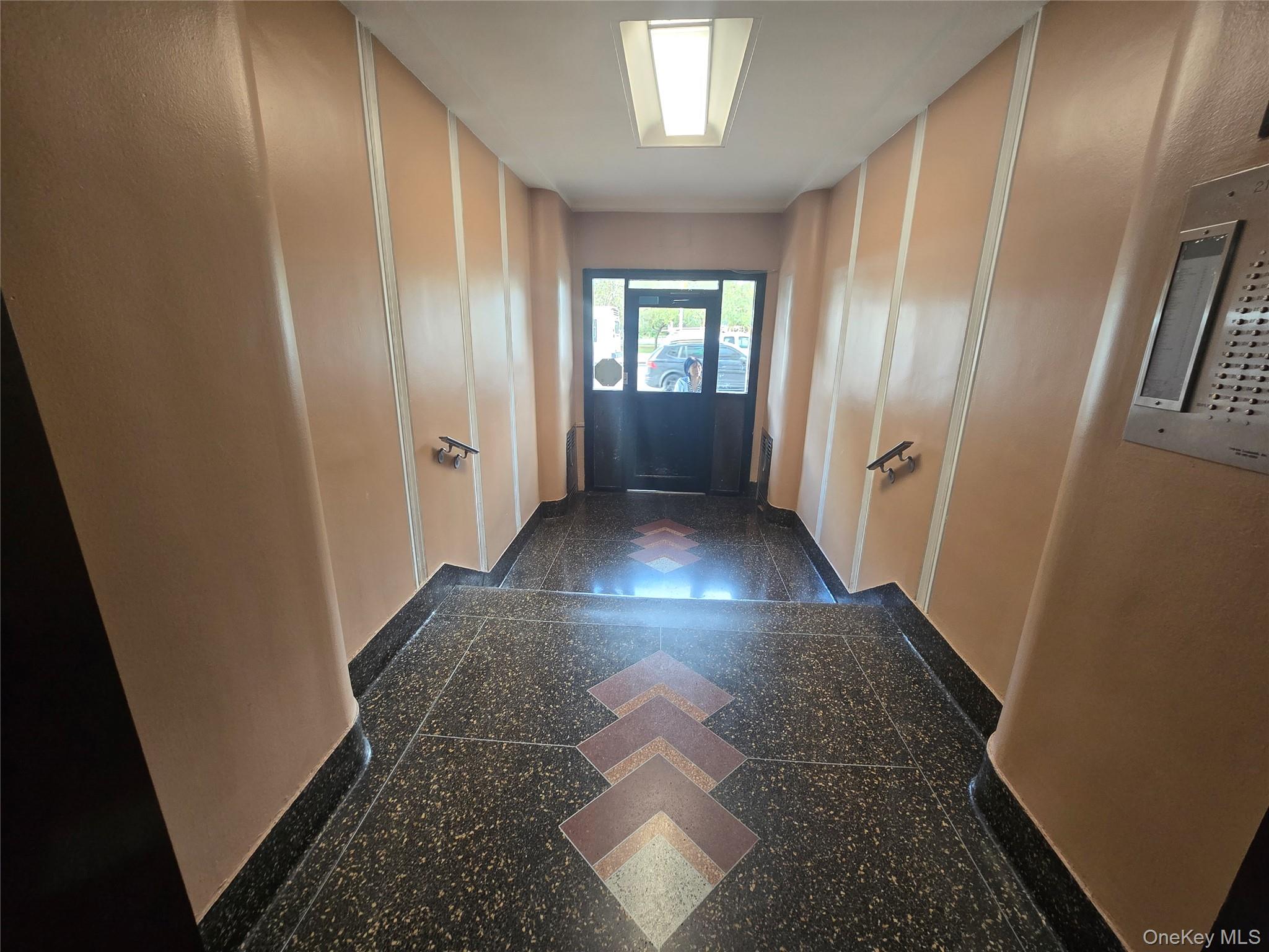 #14 photo, 2190 Boston Road, ブロンクス区 Bronx , NY 10462