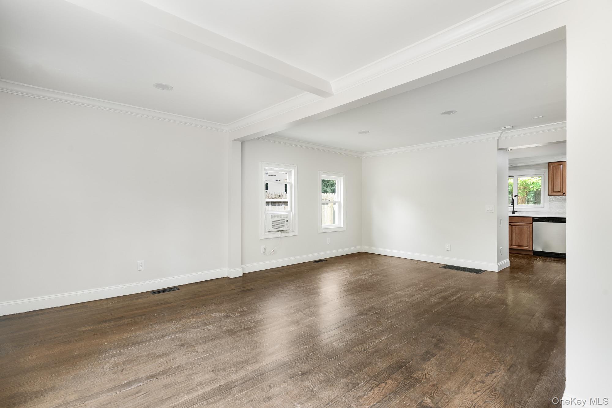 #4 photo, 131 Vassar Road, Poughkeepsie , NY 12603