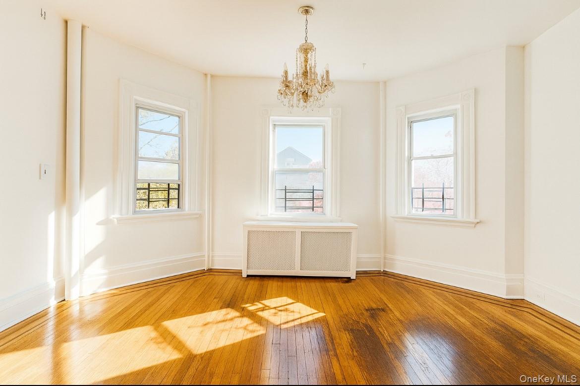 #15 photo, 194 Summit Avenue, Mount Vernon , NY 10550