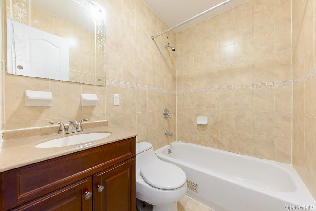 #4 photo, 954 E 104 Street, Brooklyn , NY 11236