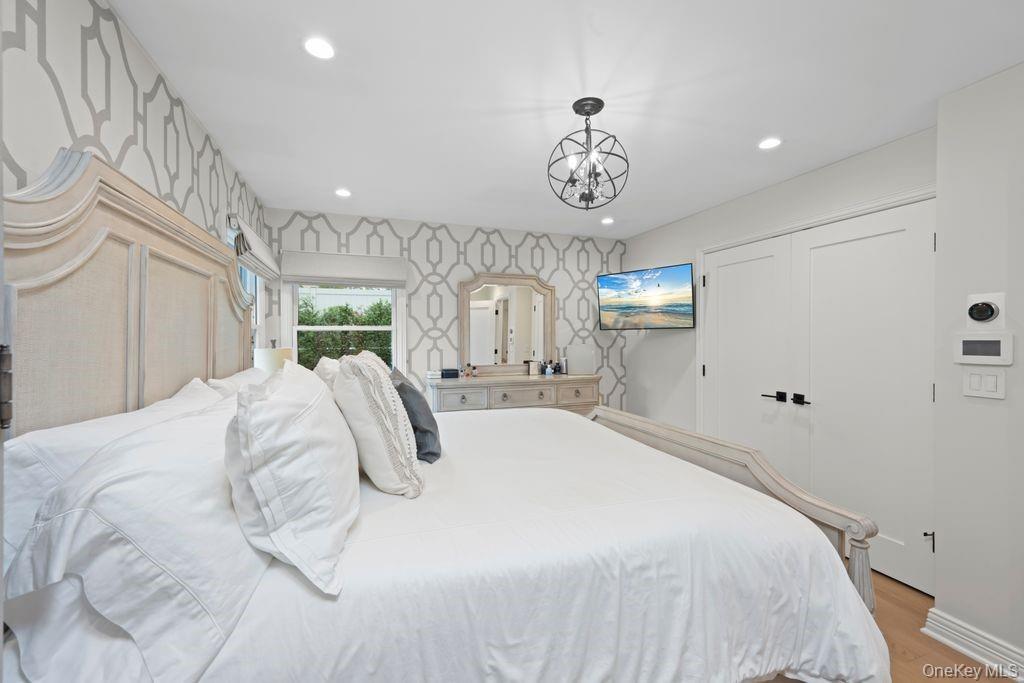 #14 photo, 93 Beacon Avenue, Staten Island , NY 10306