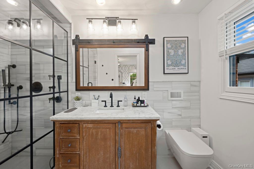 #17 photo, 93 Beacon Avenue, Staten Island , NY 10306