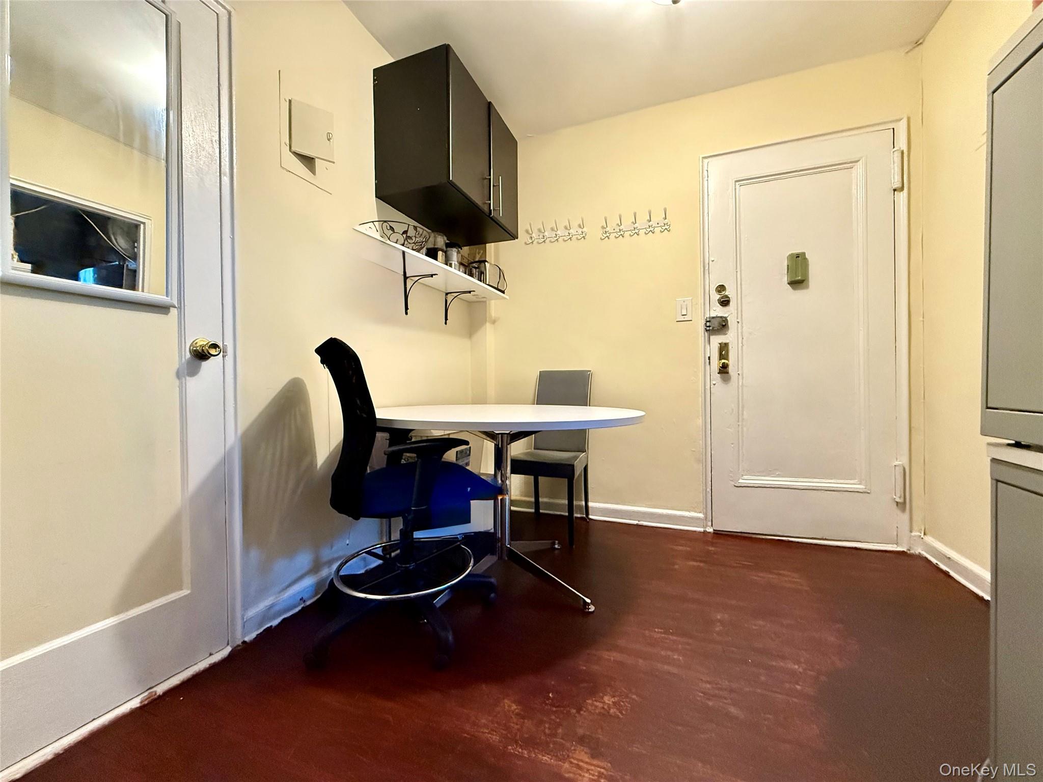 #13 photo, 112-25 34 Avenue, クイーンズ区 Corona , NY 11368