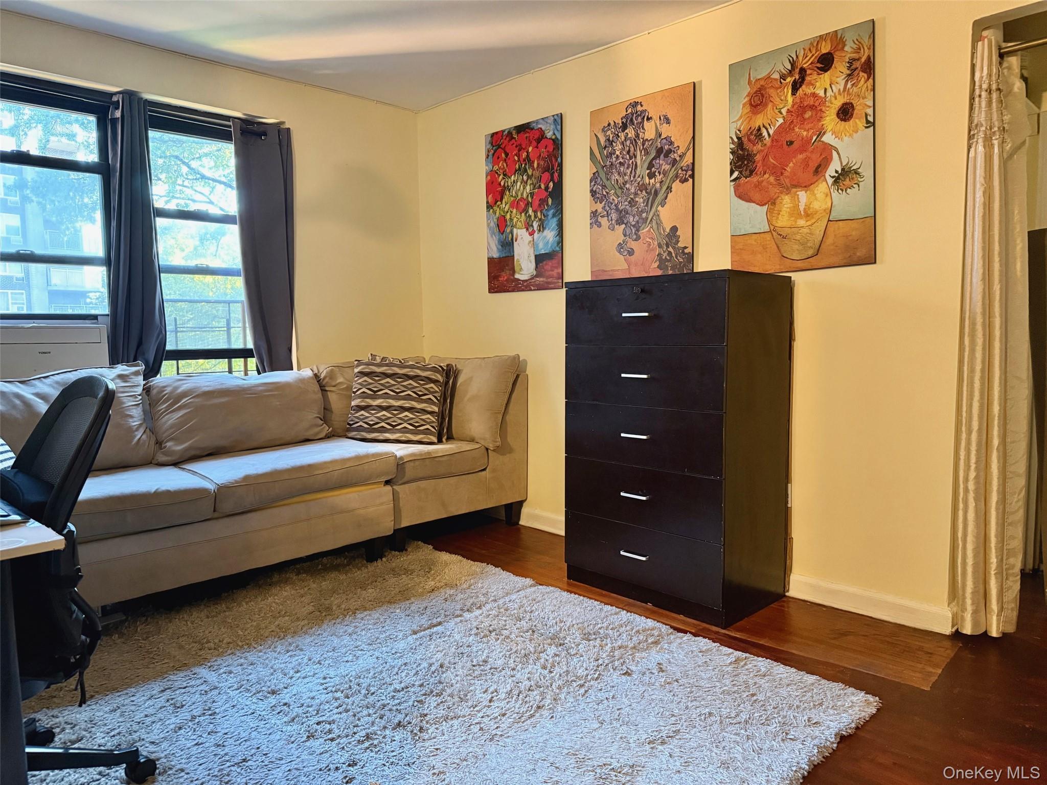 #3 photo, 112-25 34 Avenue, クイーンズ区 Corona , NY 11368