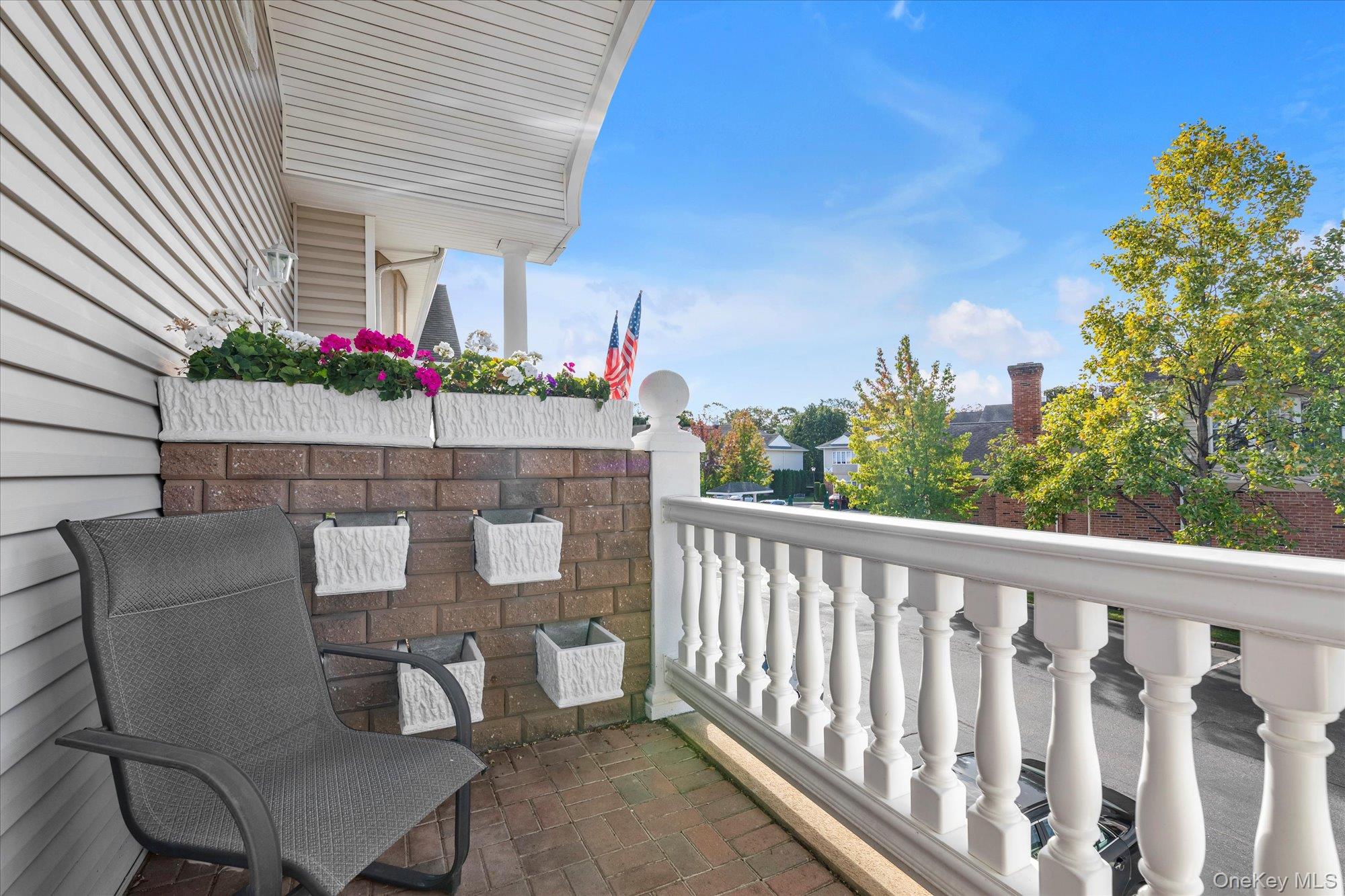 #19 photo, 6 Sarah Court, サフォーク郡 Amityville , NY 11701