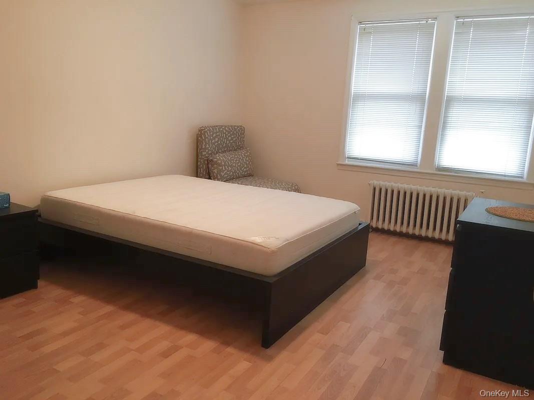 #15 photo, 86-34 Grand Avenue, クイーンズ区 Elmhurst , NY 11373