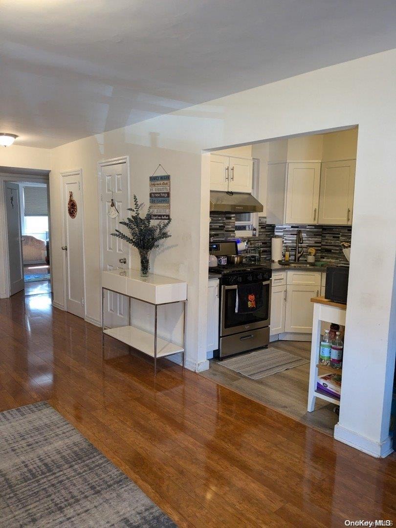 #3 photo, 86-34 Grand Avenue, クイーンズ区 Elmhurst , NY 11373