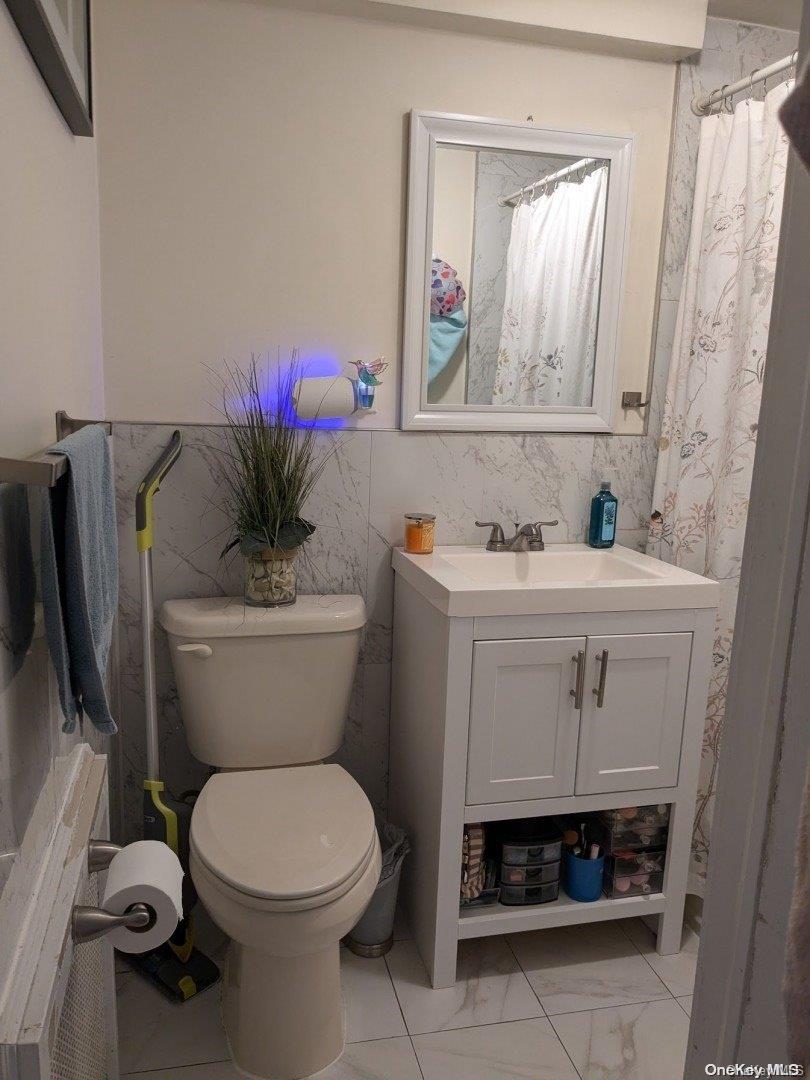 #5 photo, 86-34 Grand Avenue, クイーンズ区 Elmhurst , NY 11373