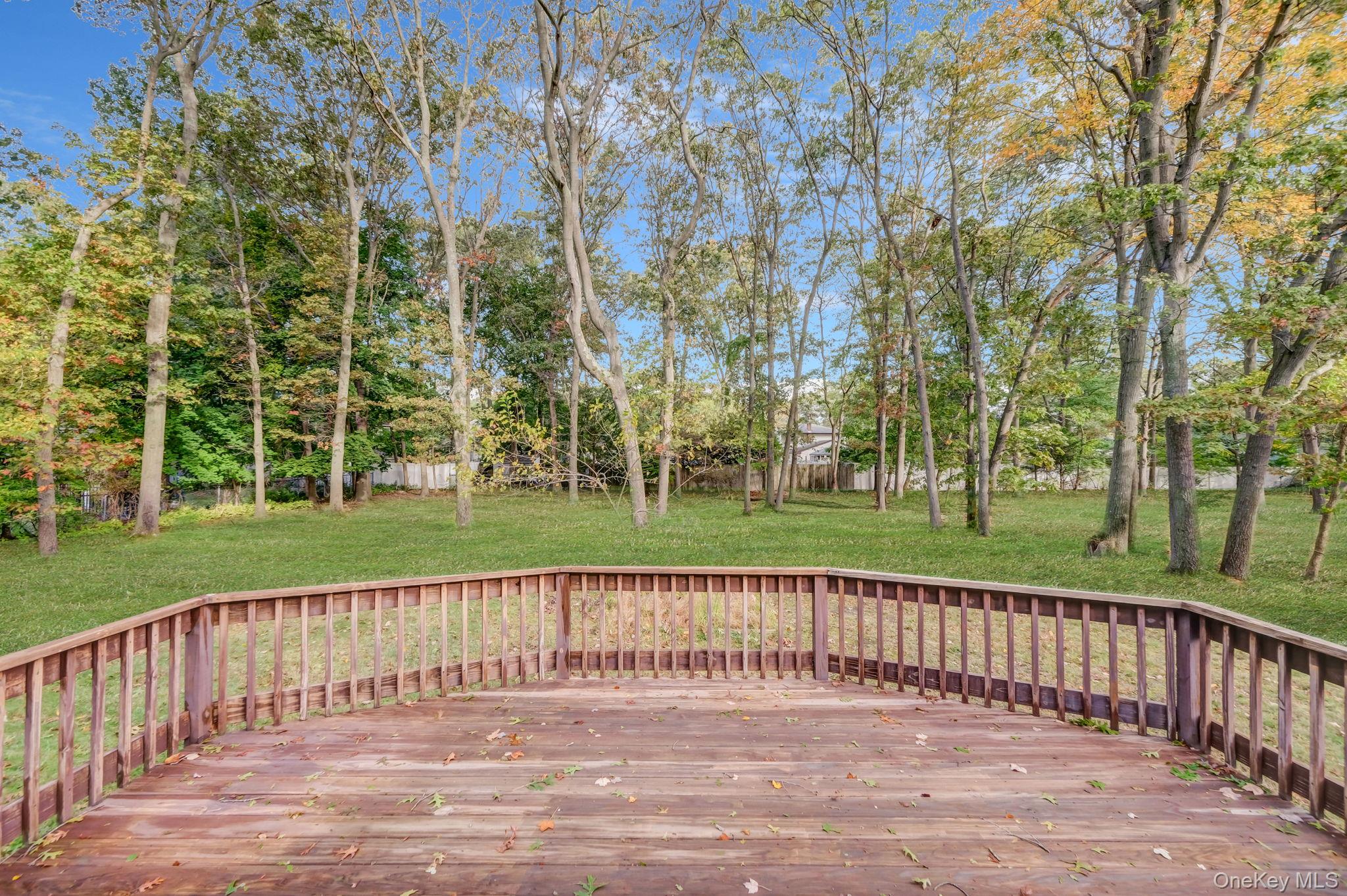 #6 photo, 175 Pleasant Street, Ronkonkoma , NY 11779