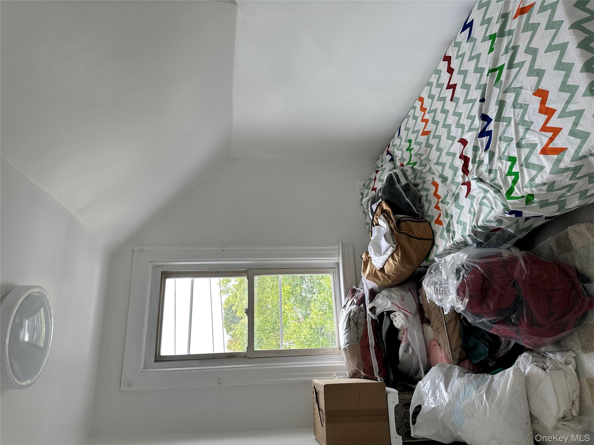 #12 photo, 77-02 164 St, クイーンズ区 Fresh Meadows , NY 11366