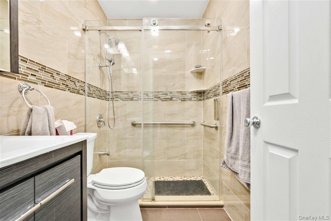 #16 photo, 111-09A 62 Drive, クイーンズ区 Forest Hills , NY 11385