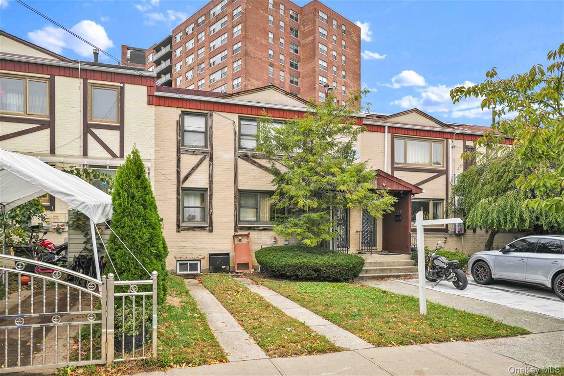 #2 photo, 111-09A 62 Drive, クイーンズ区 Forest Hills , NY 11385