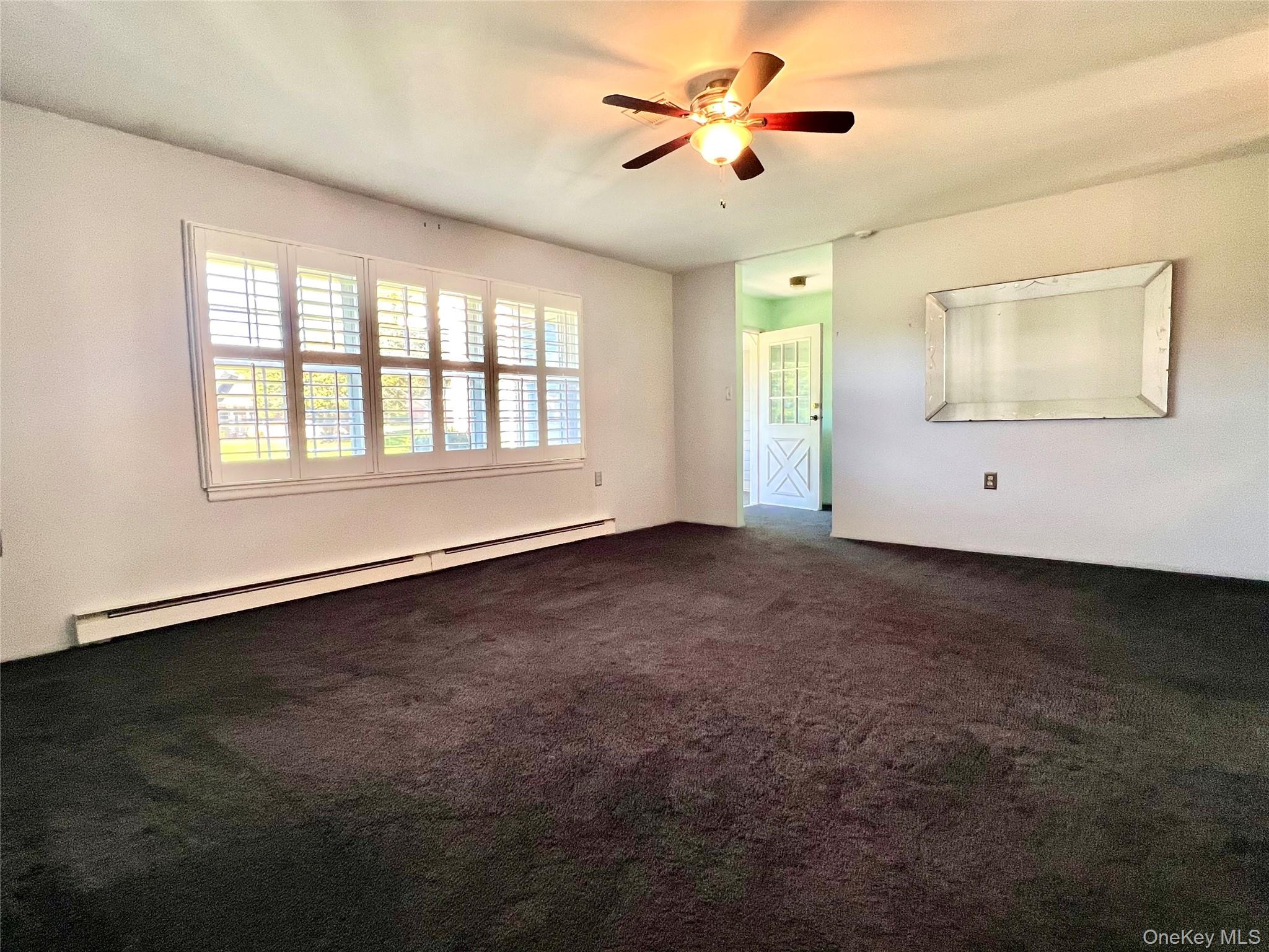 #9 photo, 22B Guilford Court, サフォーク郡 Ridge , NY 11961