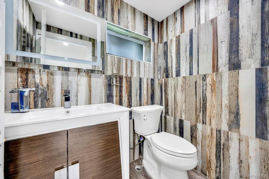 #10 photo, 51 N Broadway, ナッソー郡 Hicksville , NY 11801