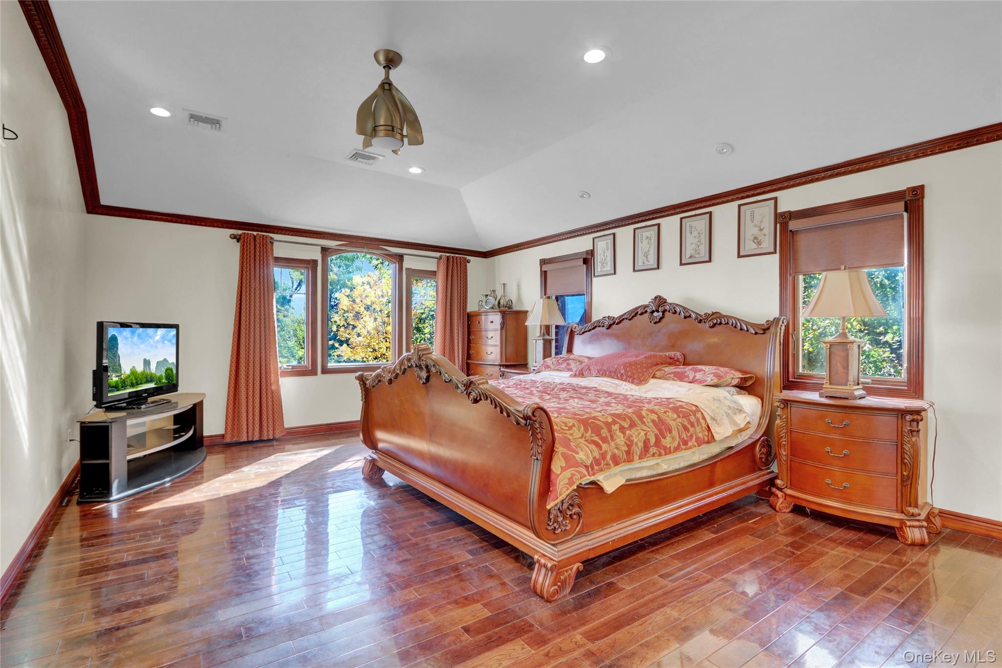 #17 photo, 300 Ellen Place, ナッソー郡 Jericho , NY 11753