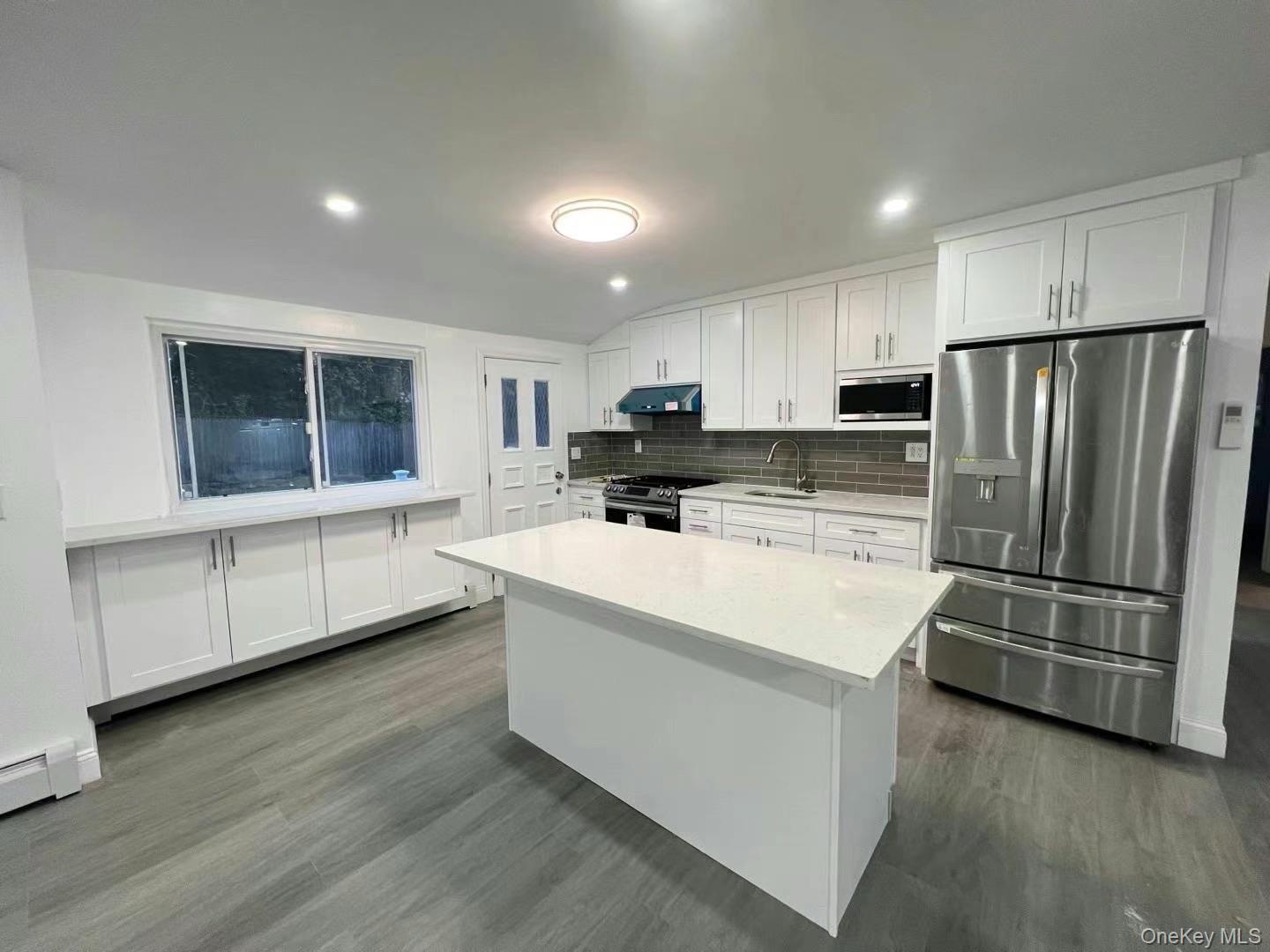 #6 photo, 61 Beaumont Drive, ナッソー郡 Plainview , NY 11803