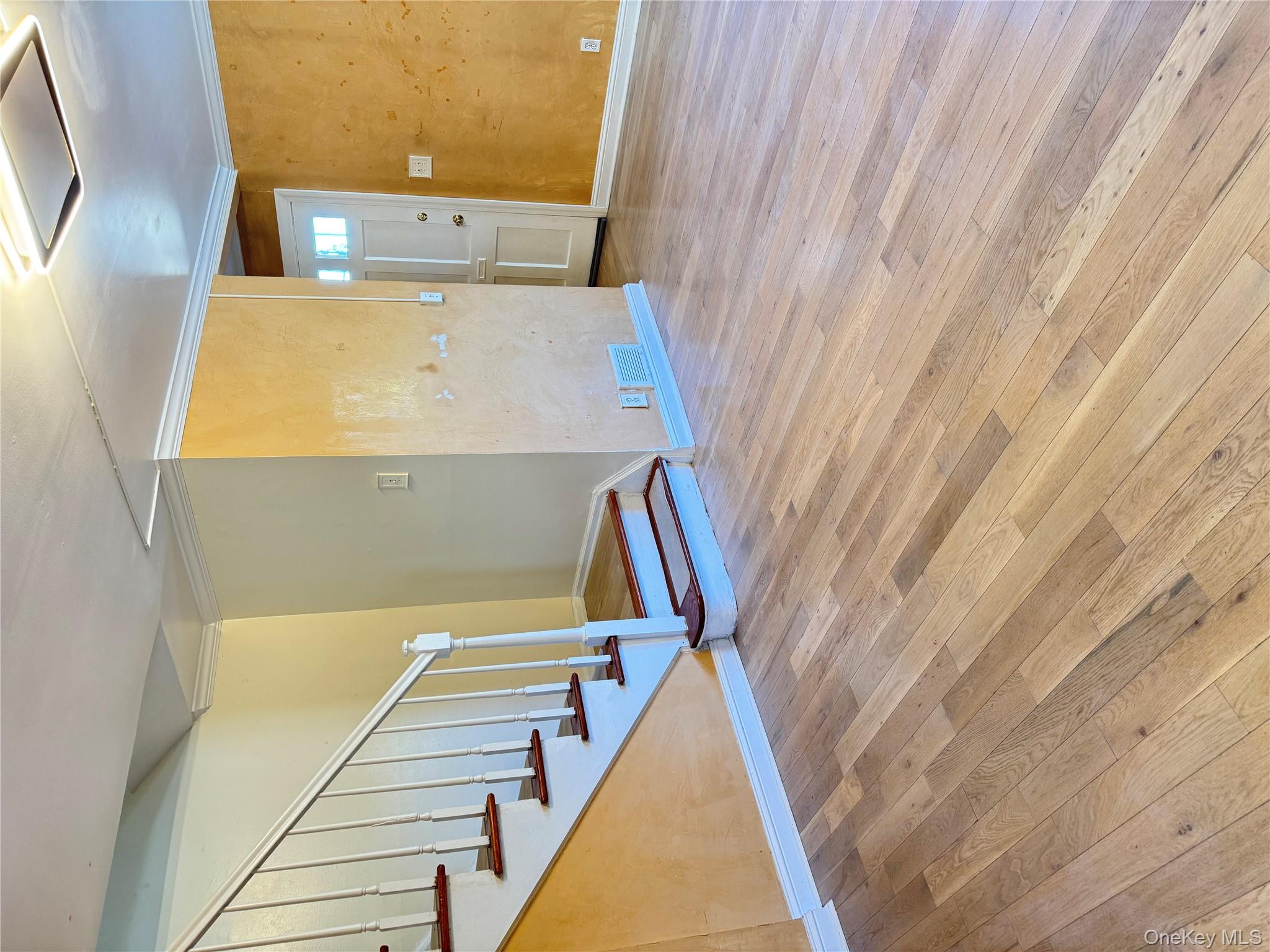 #8 photo, 16346 21st Road, クイーンズ区 Whitestone , NY 11357