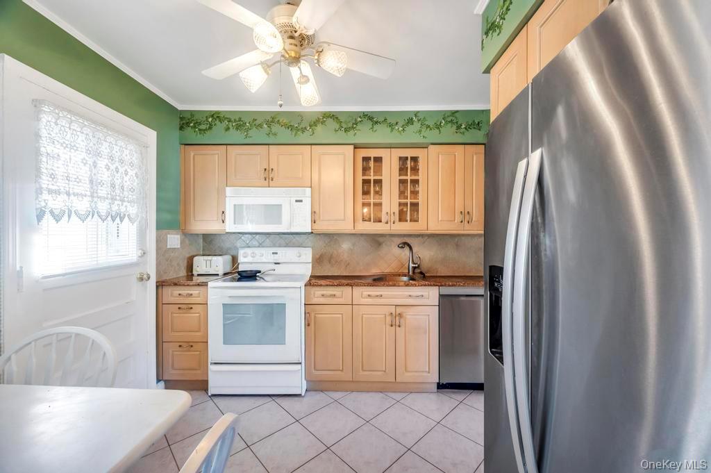 #15 photo, 2 Ash Place, ナッソー郡 New Hyde Park , NY 11040