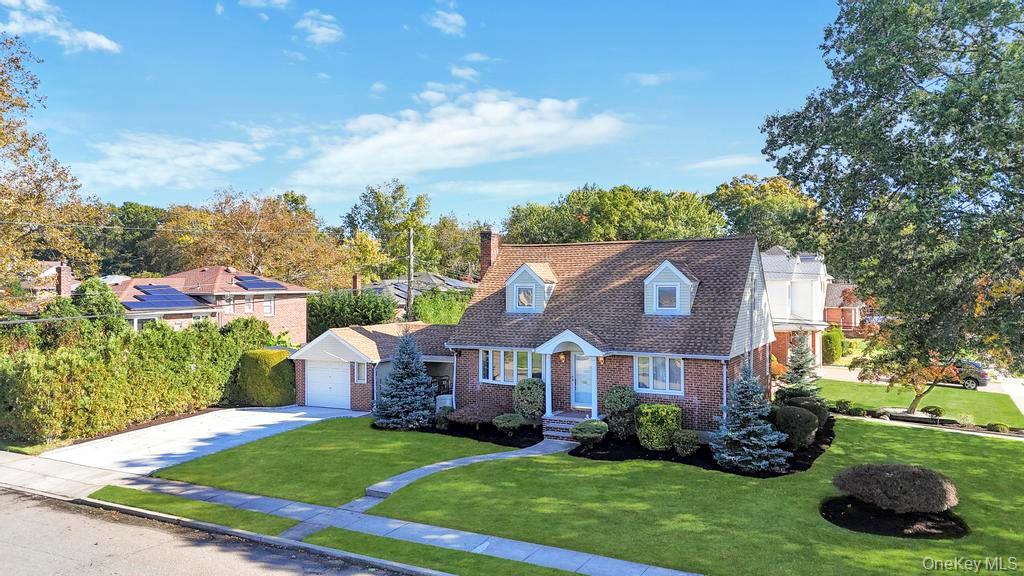 #3 photo, 2 Ash Place, ナッソー郡 New Hyde Park , NY 11040