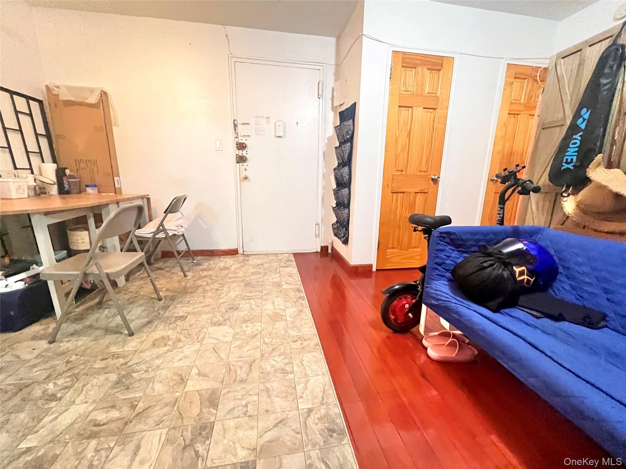 #3 photo, 83-30 Vietor Avenue, クイーンズ区 Elmhurst , NY 11373