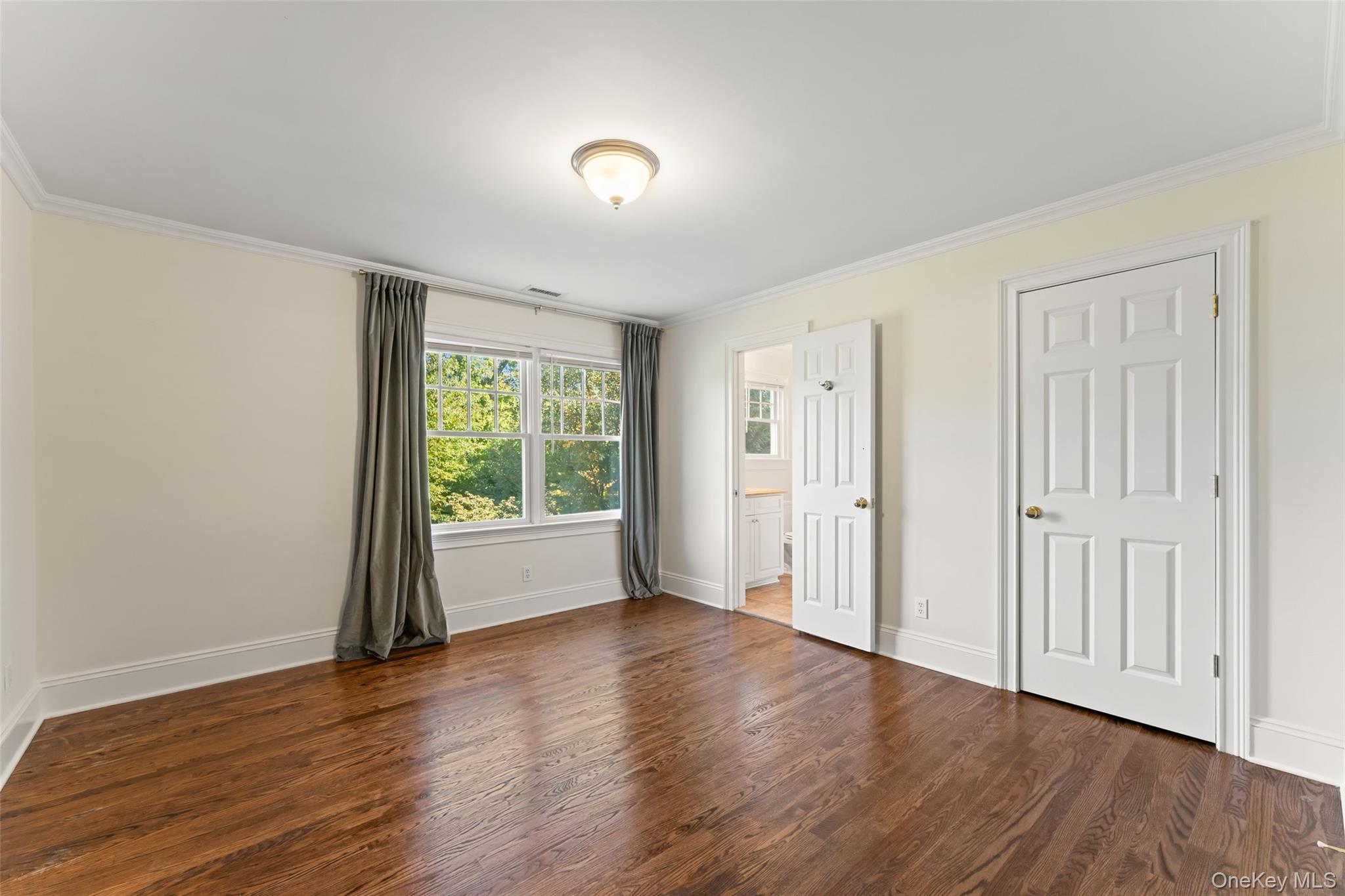 #12 photo, 53 Highfield Road, Harrison , NY 10528