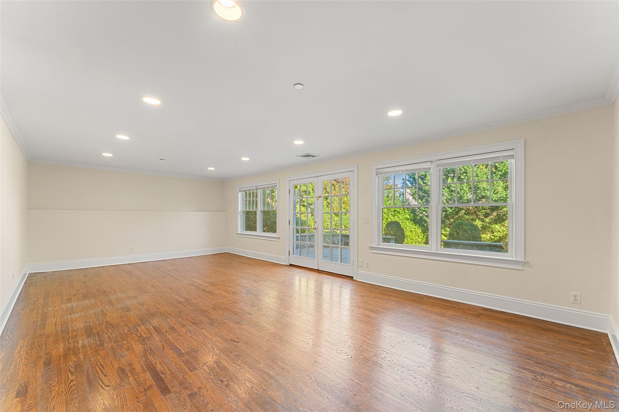 #18 photo, 53 Highfield Road, Harrison , NY 10528