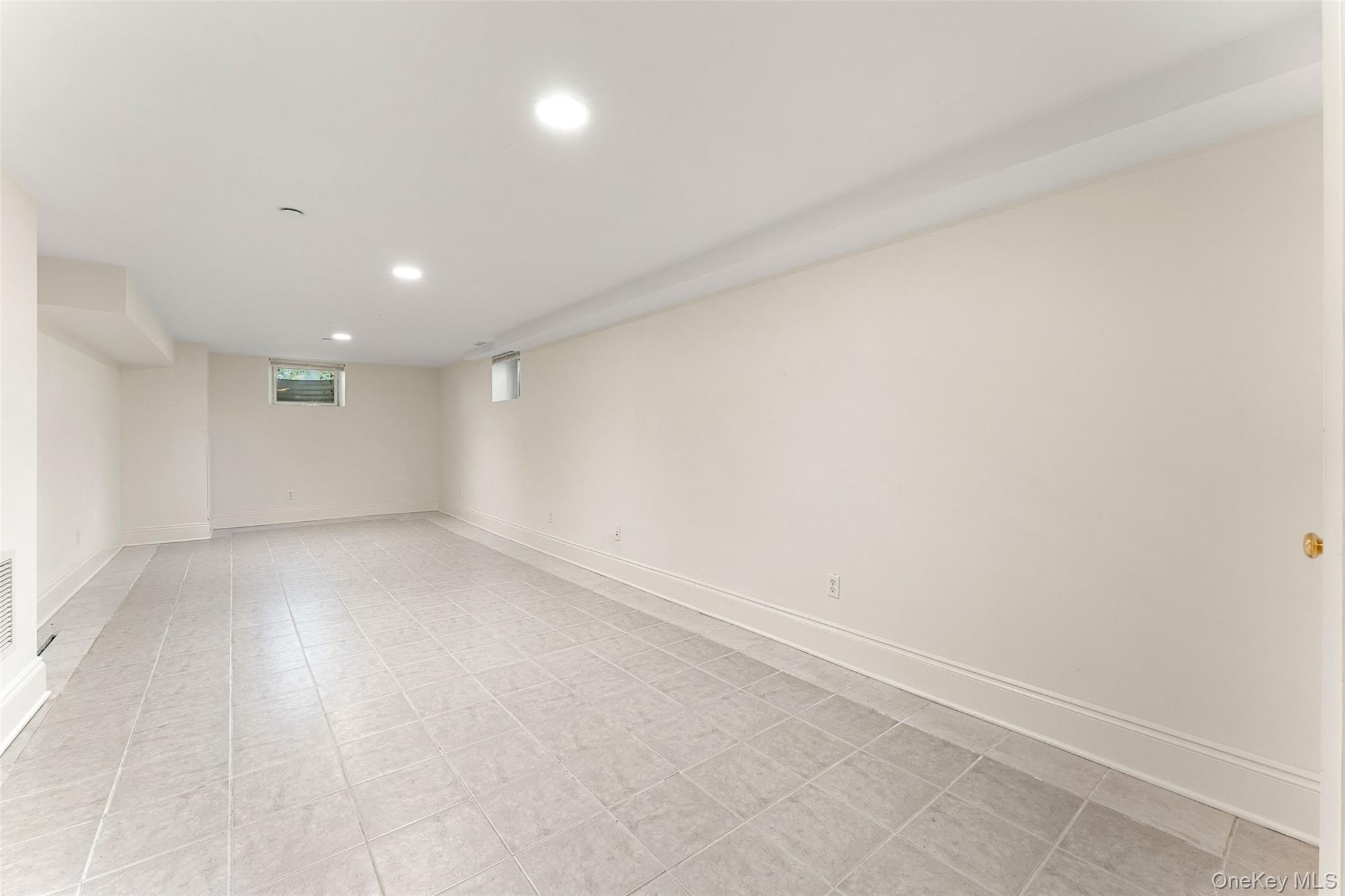 #20 photo, 53 Highfield Road, Harrison , NY 10528