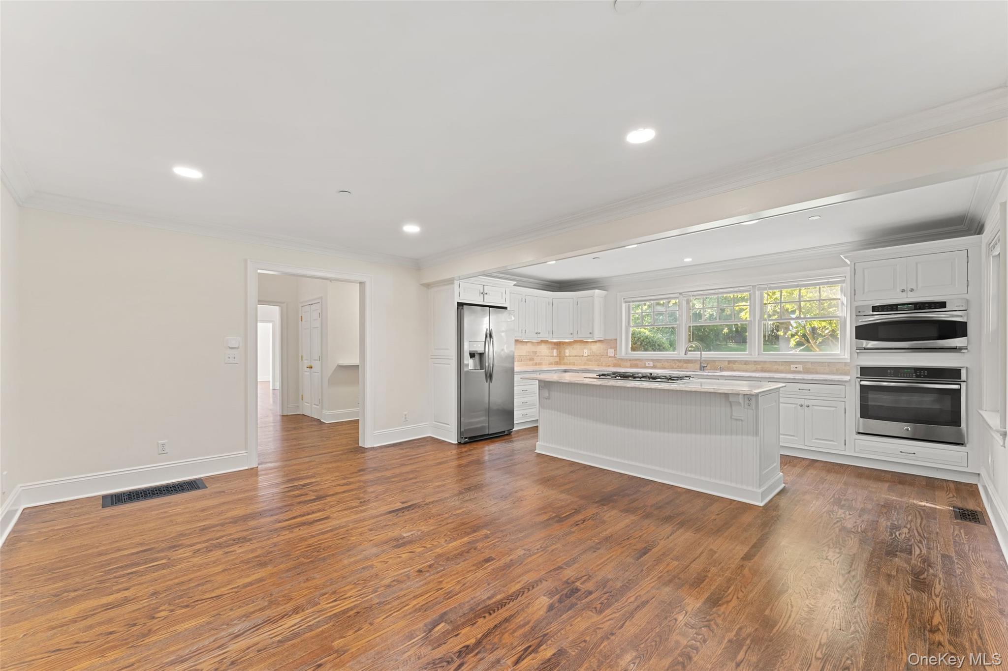 #3 photo, 53 Highfield Road, Harrison , NY 10528