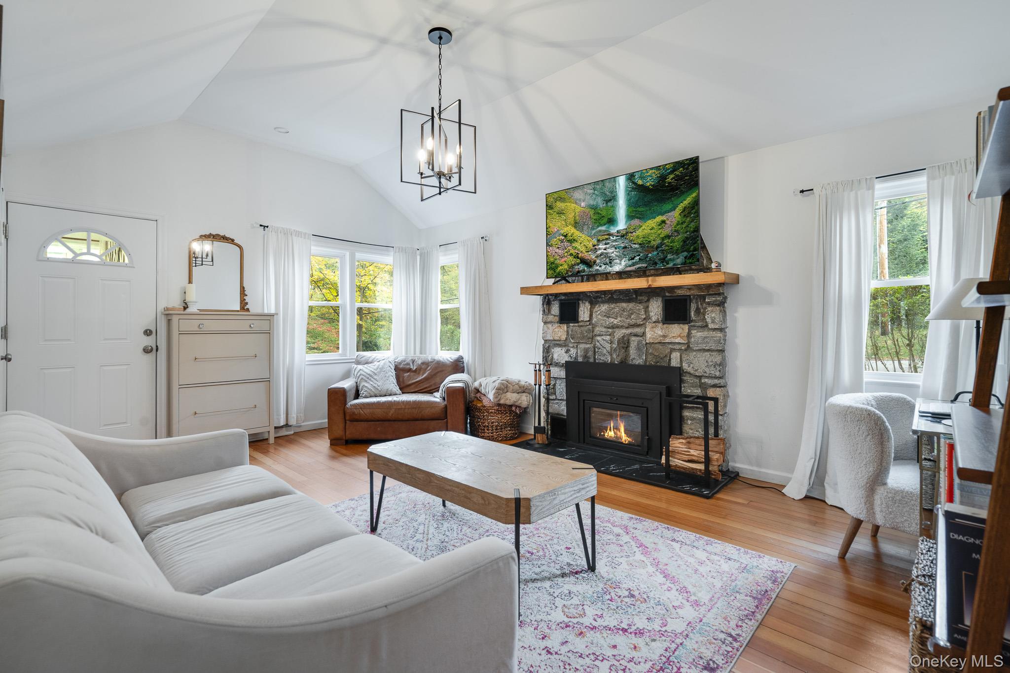 #6 photo, 14 Sylvan Drive, Mahopac , NY 10541