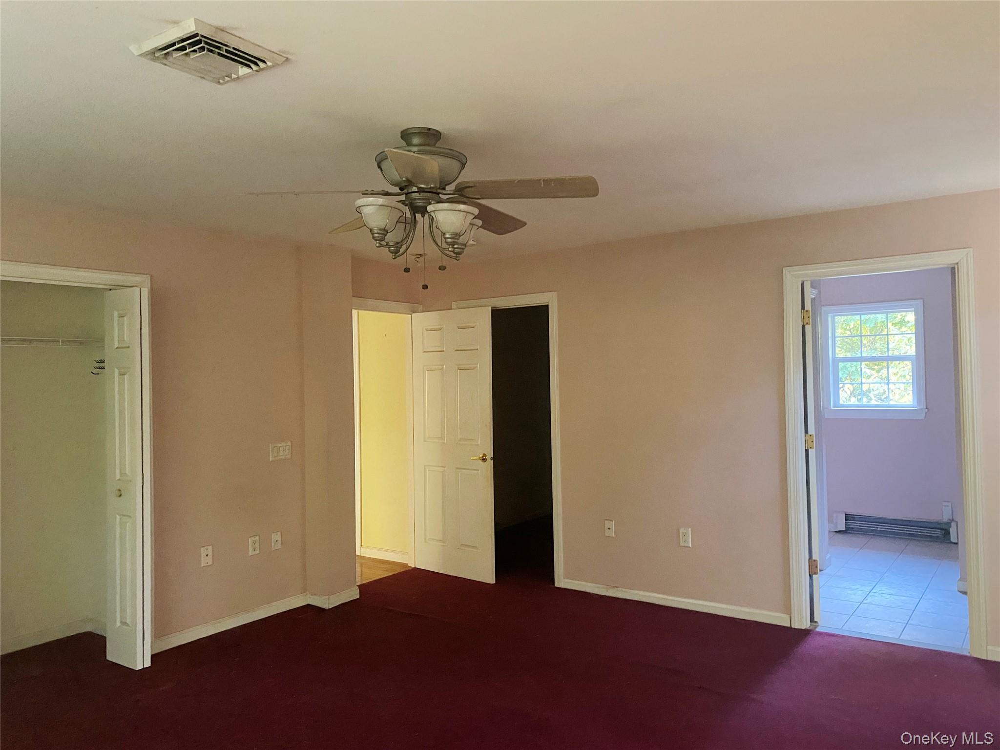 #11 photo, 71 Easy Street, Hurley , NY 12443