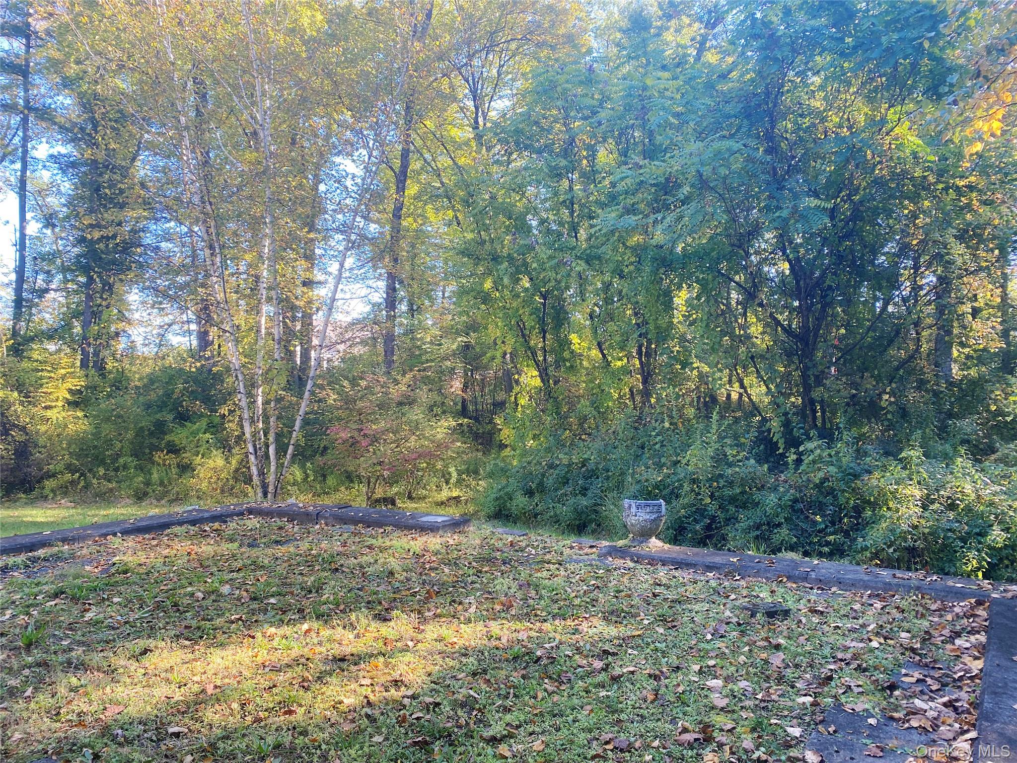 #19 photo, 71 Easy Street, Hurley , NY 12443