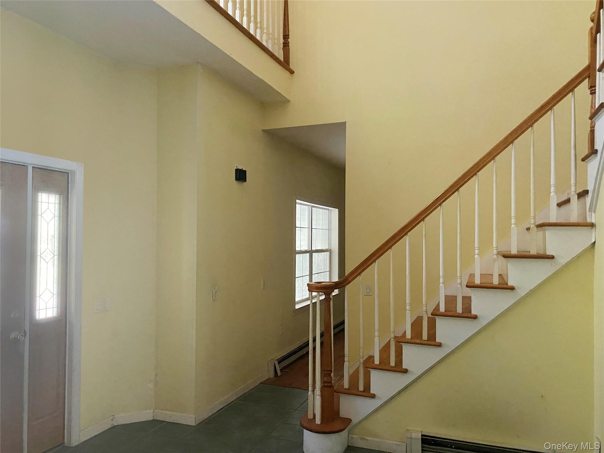 #3 photo, 71 Easy Street, Hurley , NY 12443