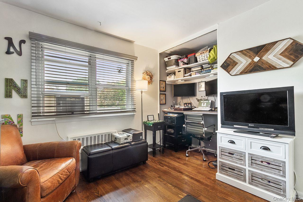 #18 photo, 84 Charter Circle, Ossining , NY 10562