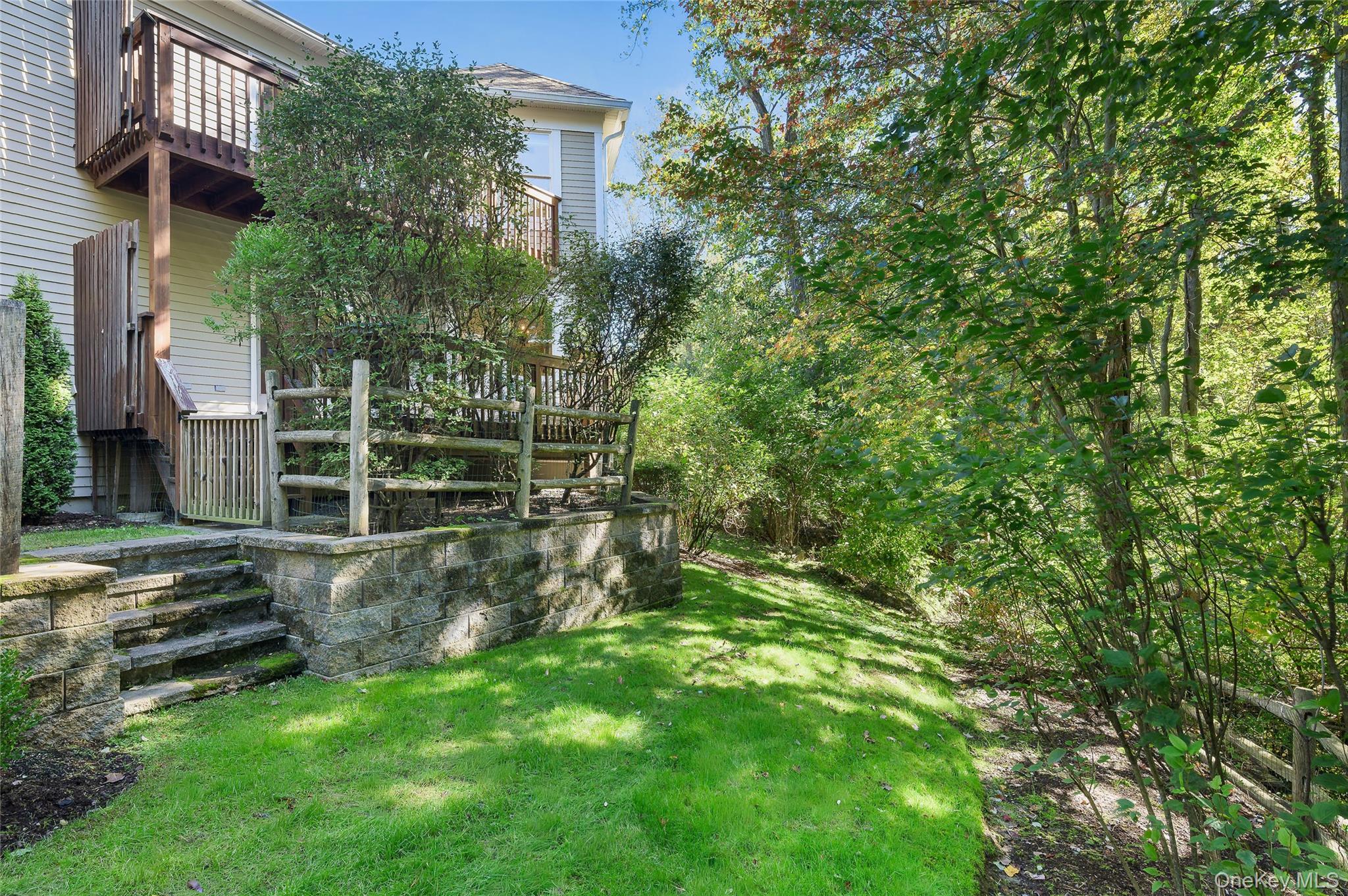 #10 photo, 39 Club Pointe Drive, White Plains , NY 10605