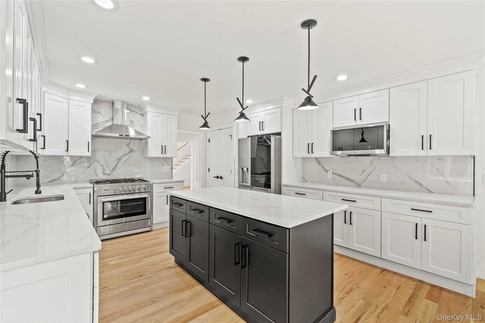 #20 photo, 3A Lavender Lane, サフォーク郡 East Islip , NY 11730